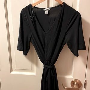 H&M mid length dress with mid length sleeves
